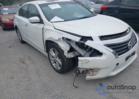 2013 Nissan Altima 2.5 Sv from USA, damaged, VIN 1N4AL3AP3DN467940
